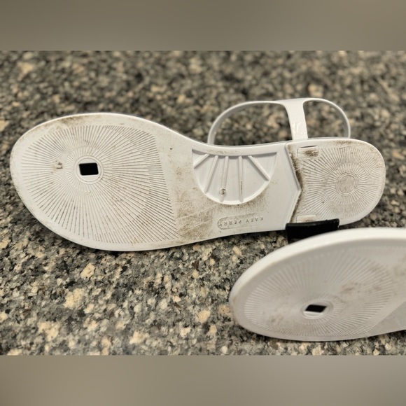 Katy Perry Collection White and Black bow Sandals size 11 - Picture 7 of 8